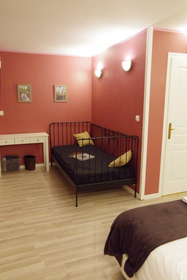 Chambres Dhotes Le Relais De Grange Blanche Лион Екстериор снимка